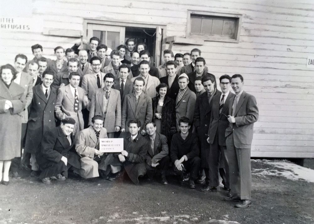 Blinken OSA Archivum | 1956 Hungarian Refugees in the US - new photo ...